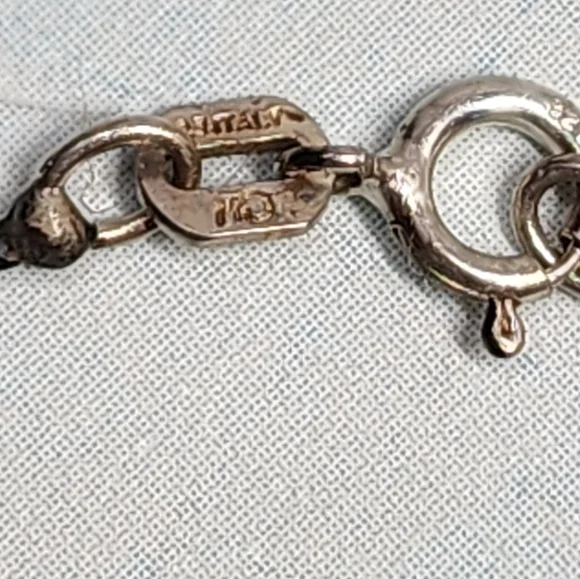 Vintage Sterling Mountain Pendant Necklace - Picture 5 of 6